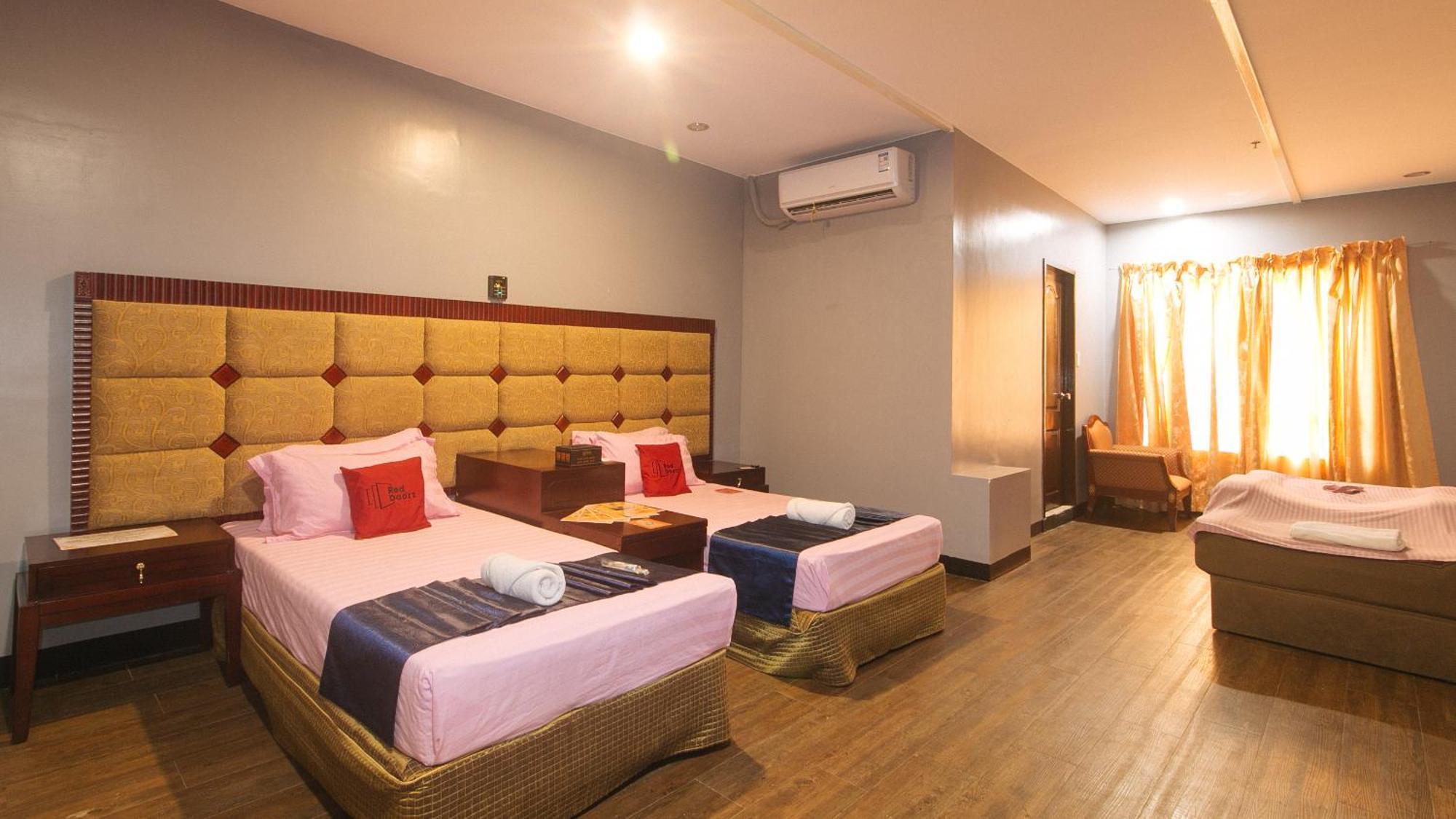 Reddoorz Premium At Jjimjbang Hotel Spa Манила Екстериор снимка