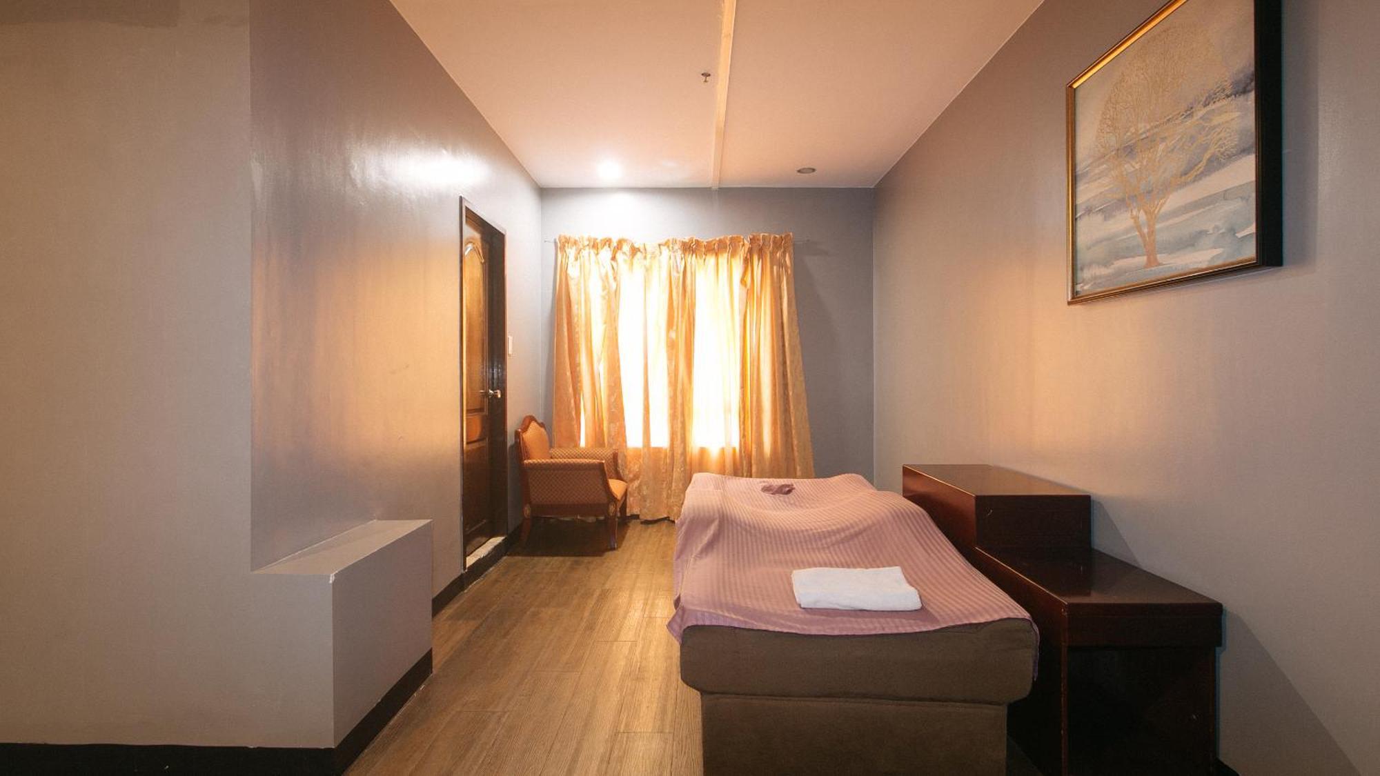 Reddoorz Premium At Jjimjbang Hotel Spa Манила Стая снимка